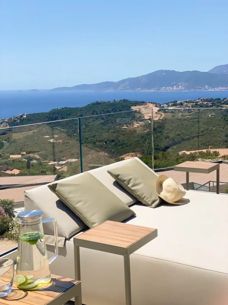 67918fbd 727a 4783 89fd 97ff6bc579b9.jpg 768x1024