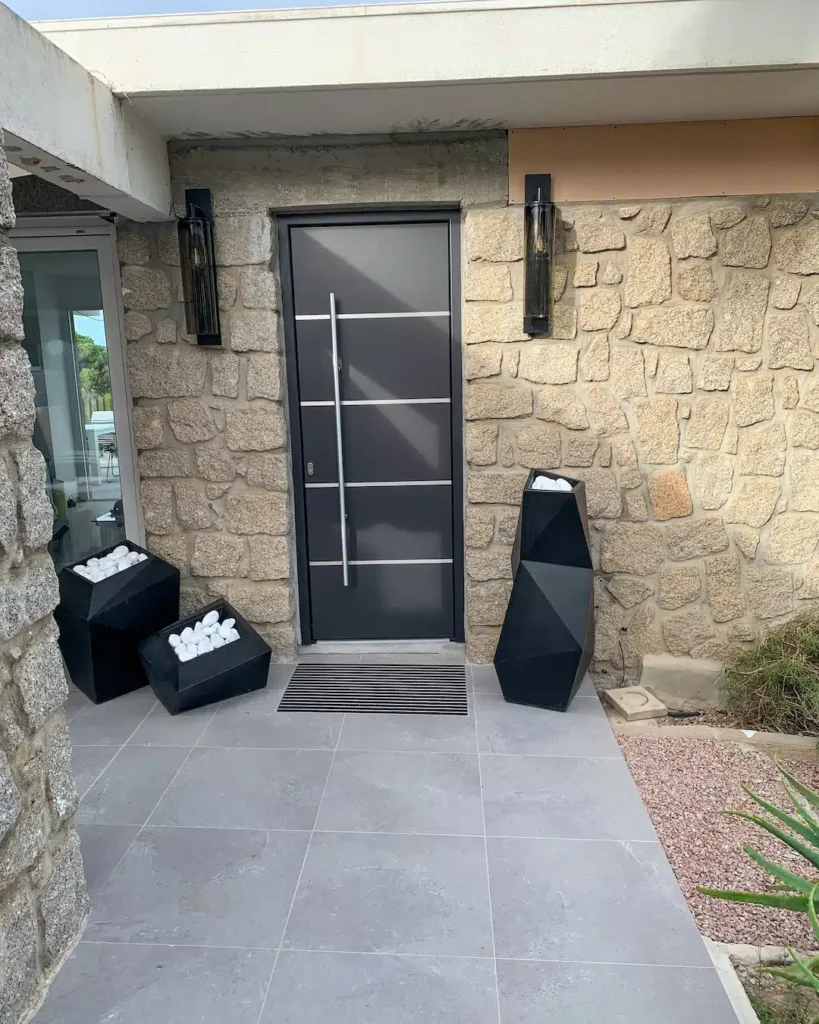 IMG 3913.jpg 819x1024